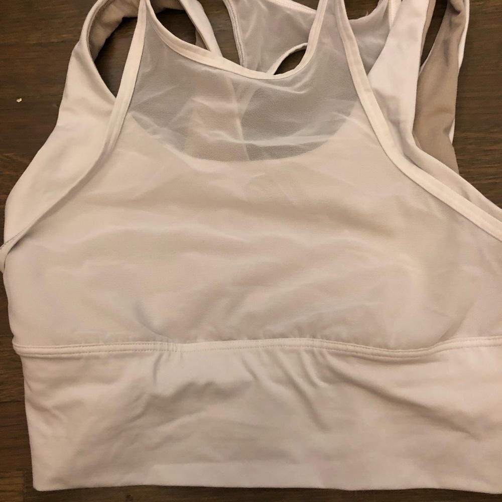 Lululemon sports bra!